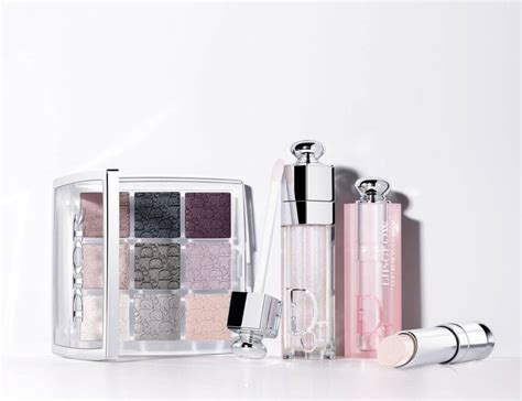 maquillage dior noël 2023|Dior christmas dresses.